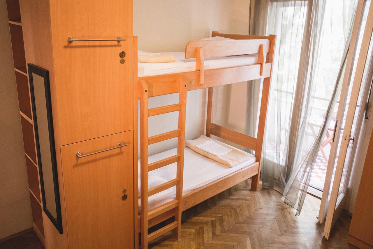 Tchaikovsky Hostel Сплит Экстерьер фото